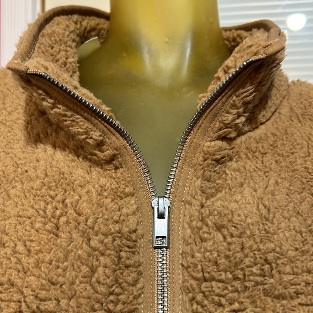 NWT Style &Co top - Picture 2 of 11